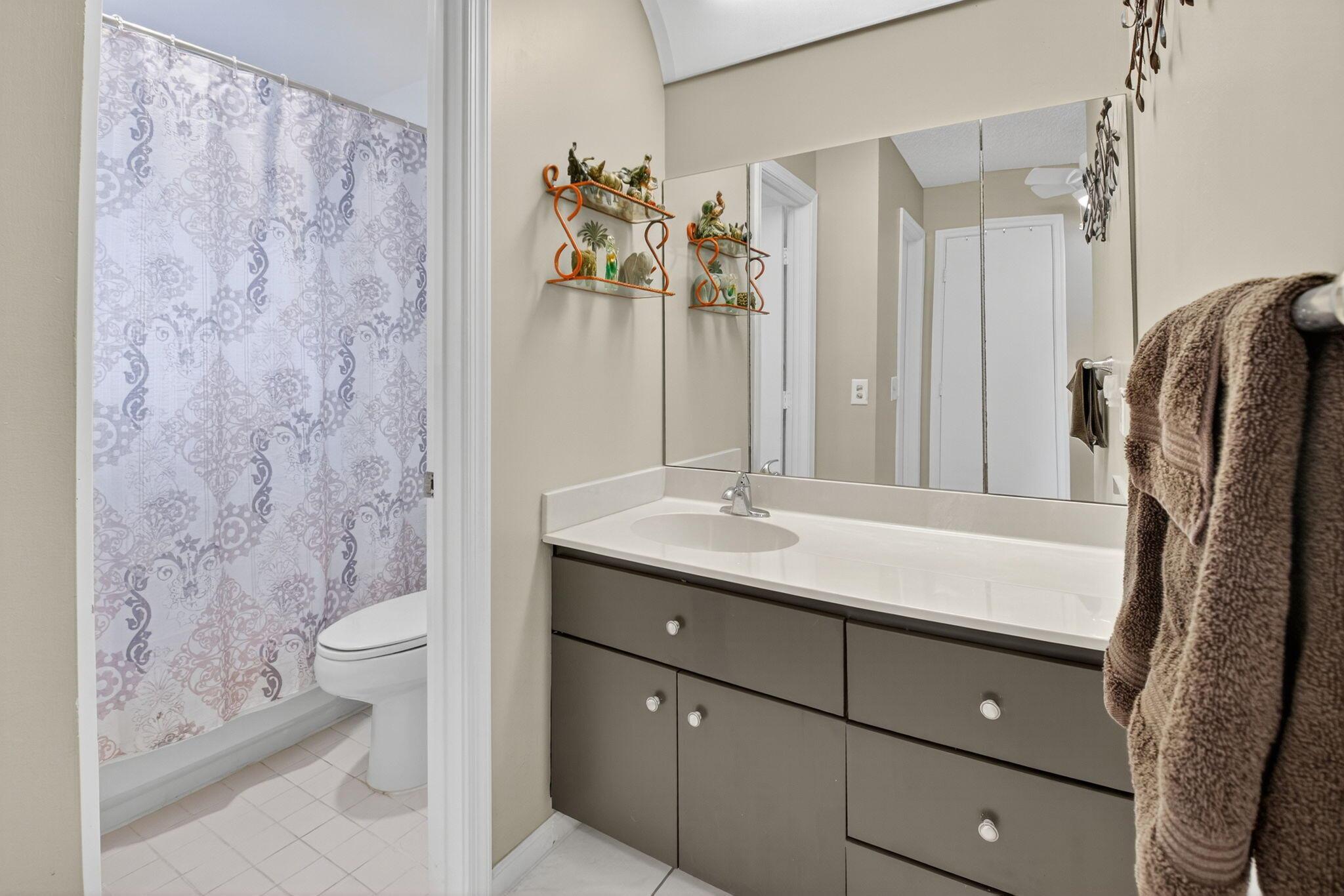 BENT TREE VILLAS EAST CON - Residential