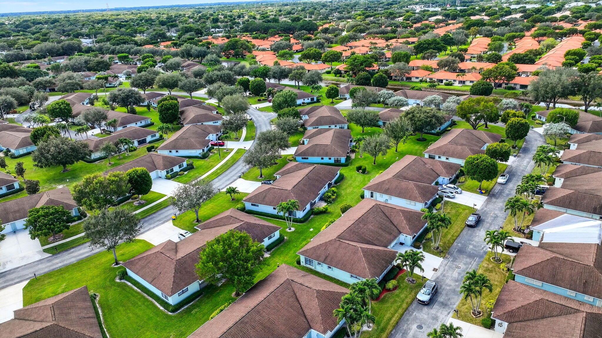 BENT TREE VILLAS EAST CON - Residential