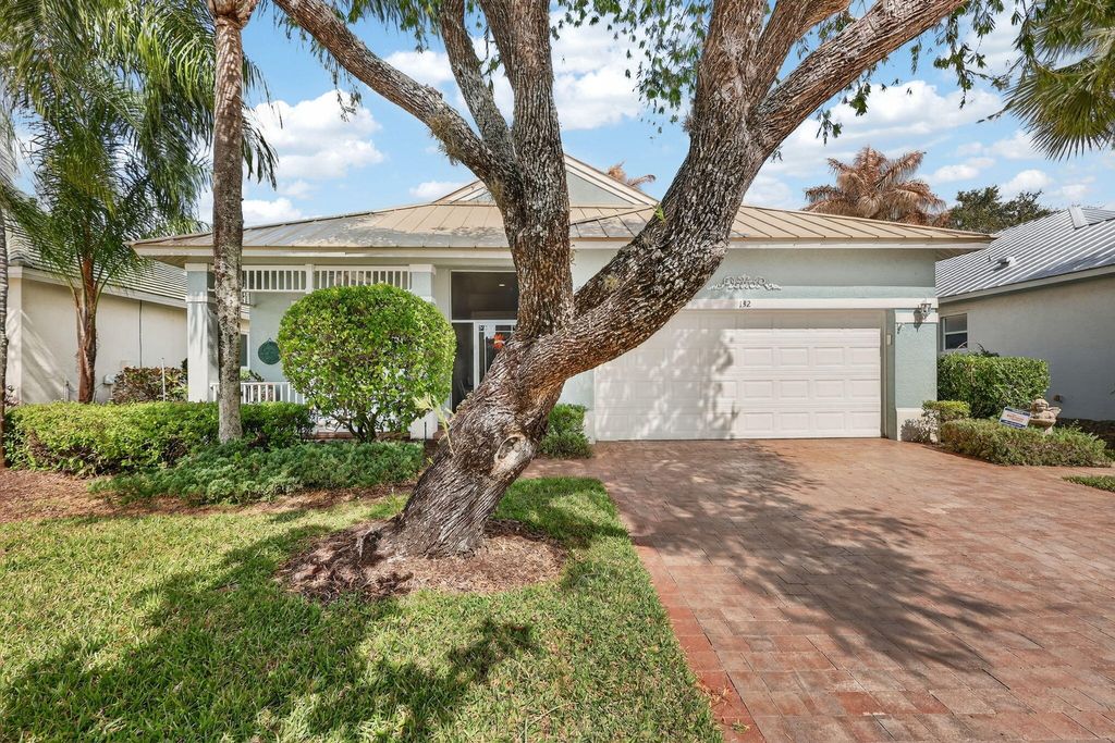 Photo of 132 NW Berkeley Avenue, Port Saint Lucie, FL 34986 (MLS # R11164038)