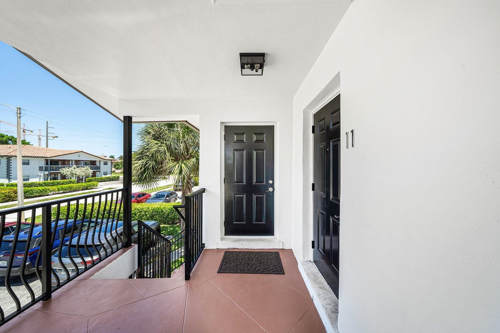 Photo of 240 SW 7th Street #11, Boca Raton, FL 33432 (MLS # B26063915)