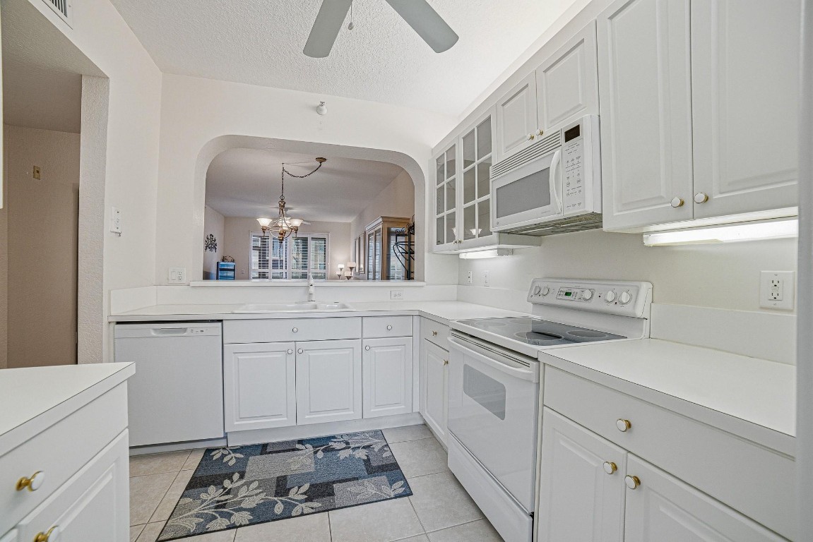 SOUTHAMPTON @ KINGS POINT - Residential