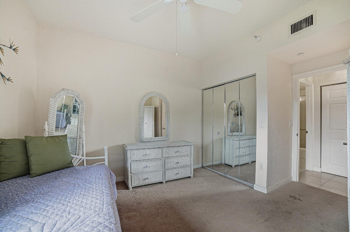 SOUTHAMPTON @ KINGS POINT - Residential