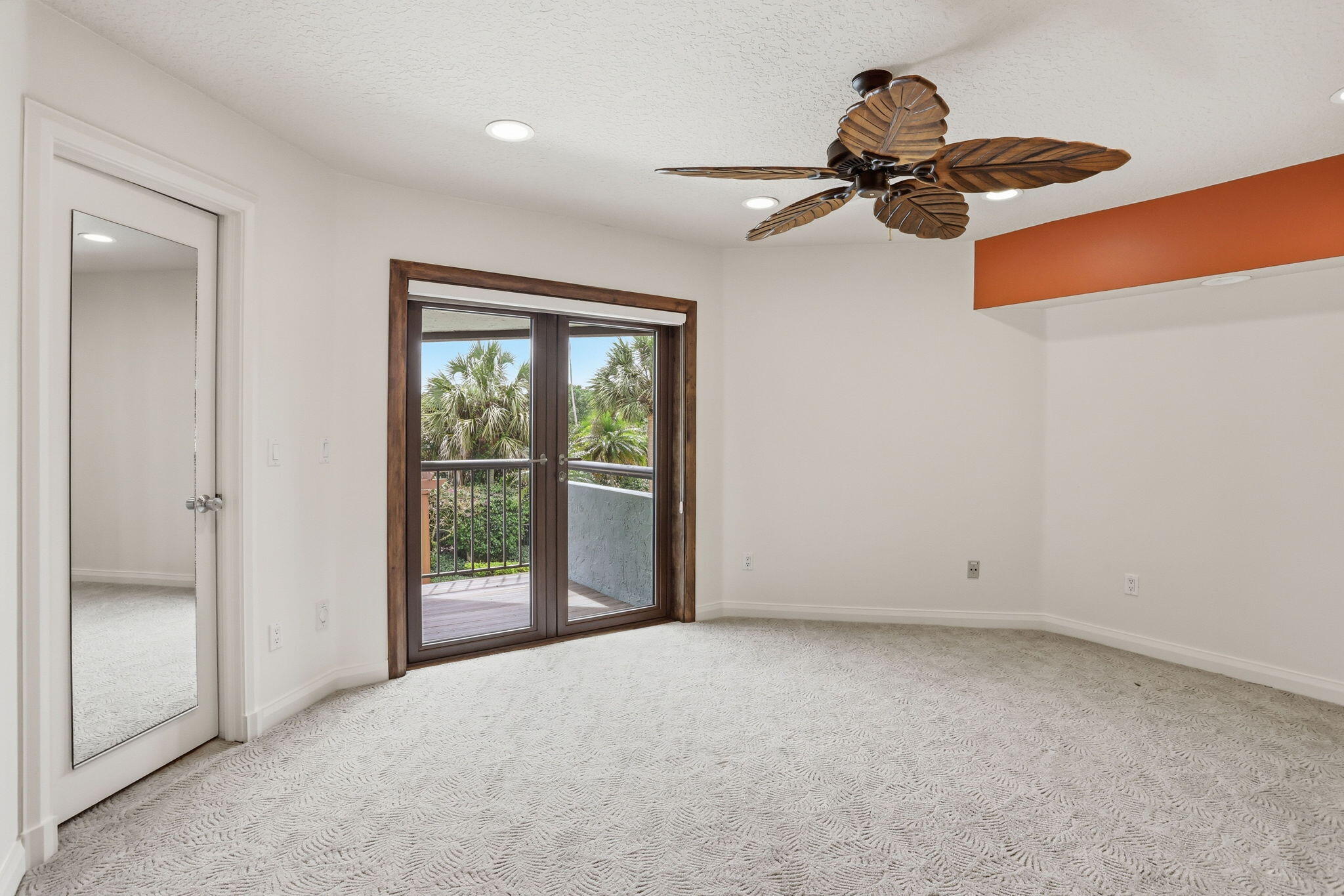 PINE TREE GOLF CLUB - Residential