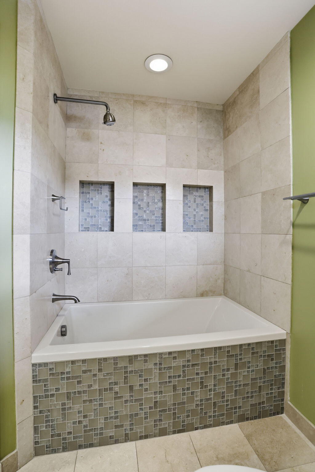 PINE TREE GOLF CLUB - Residential