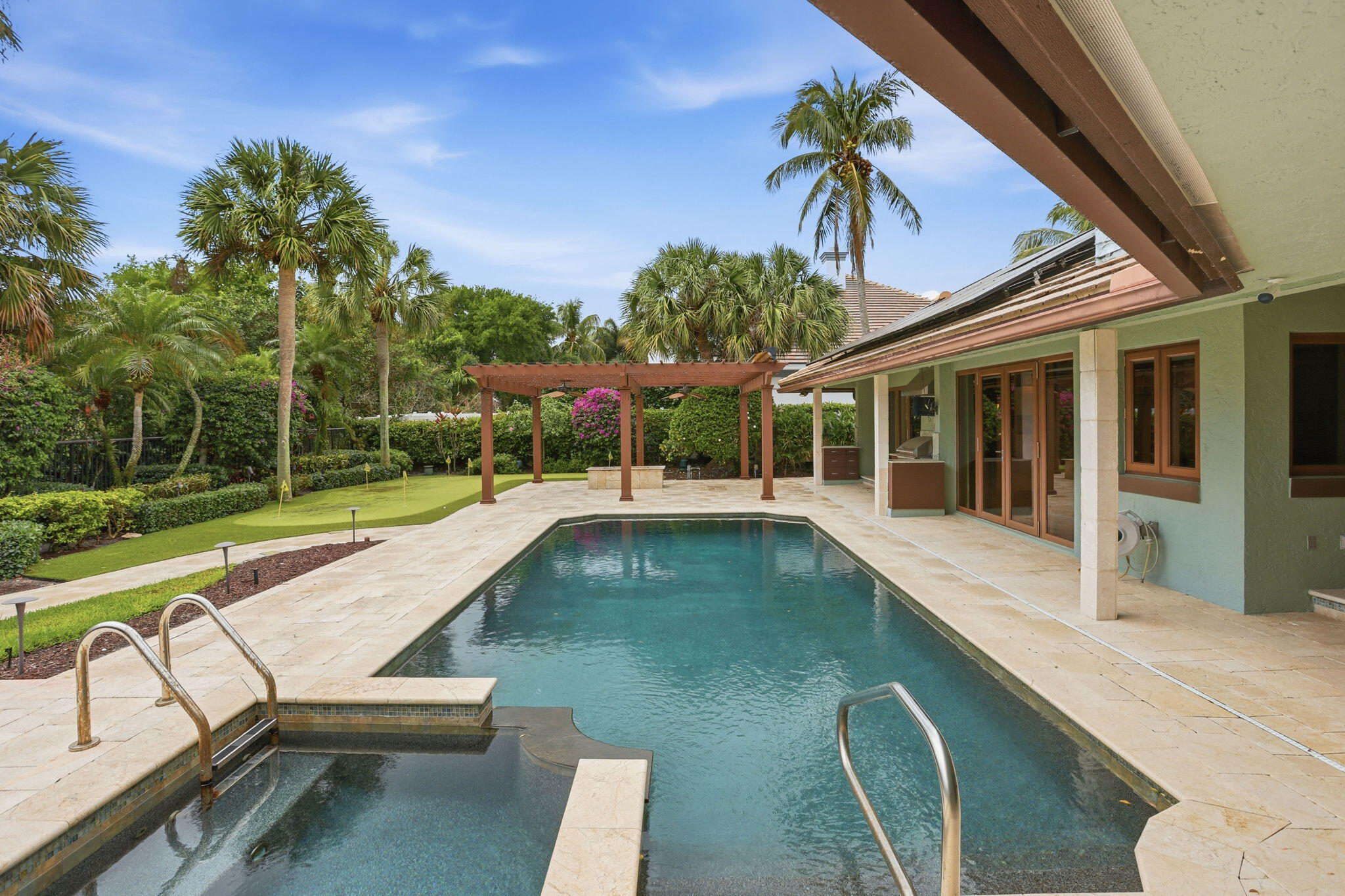 PINE TREE GOLF CLUB - Residential