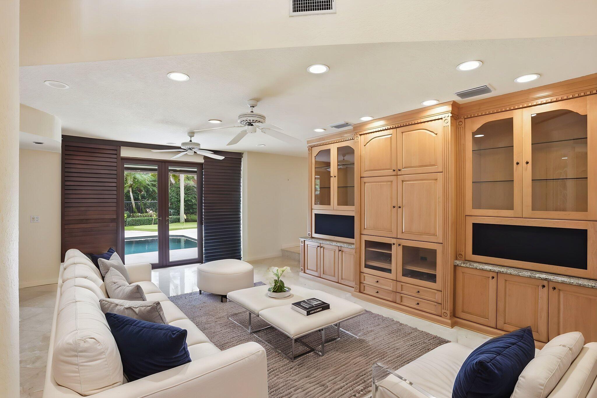 PINE TREE GOLF CLUB - Residential