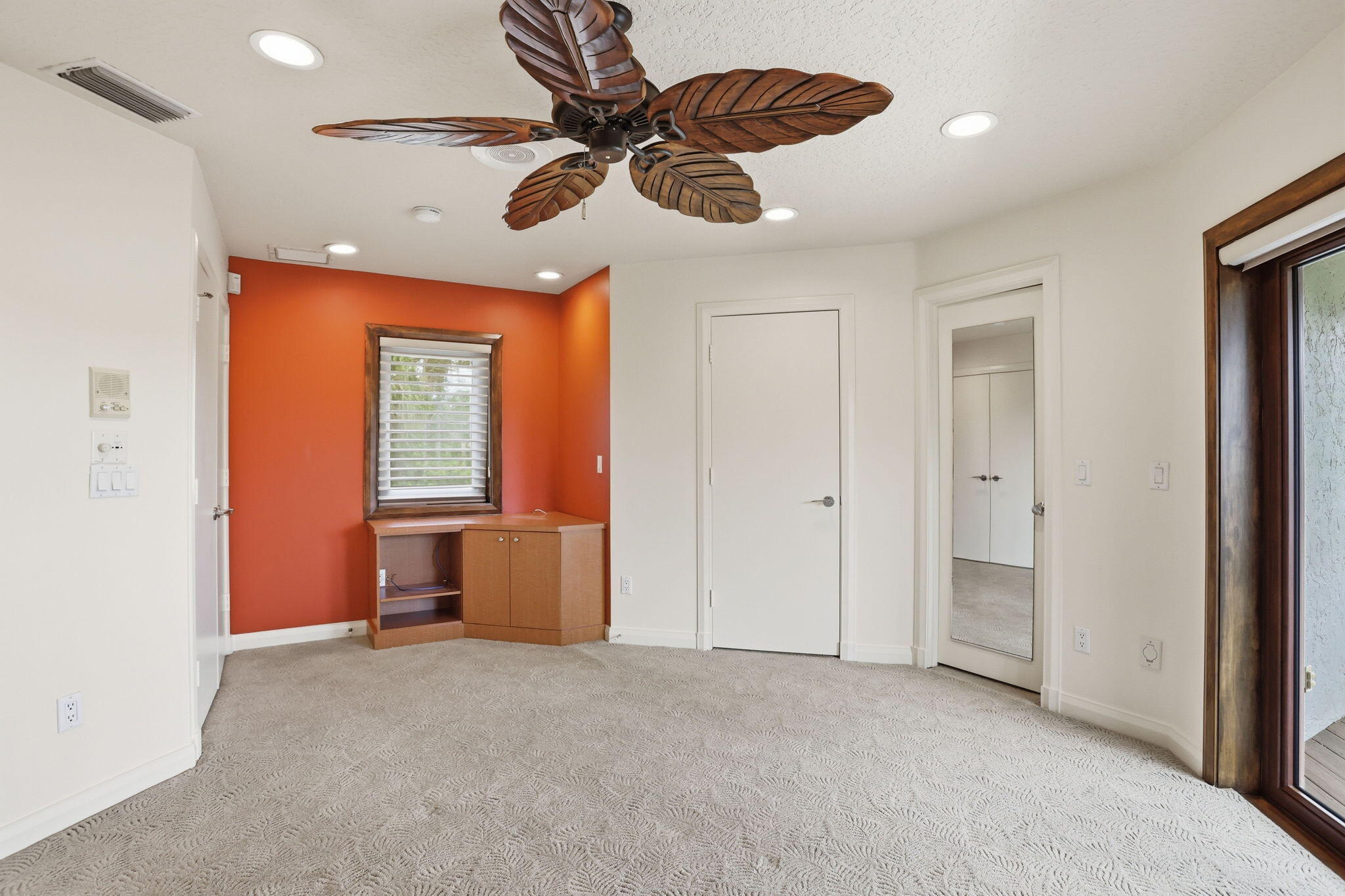 PINE TREE GOLF CLUB - Residential