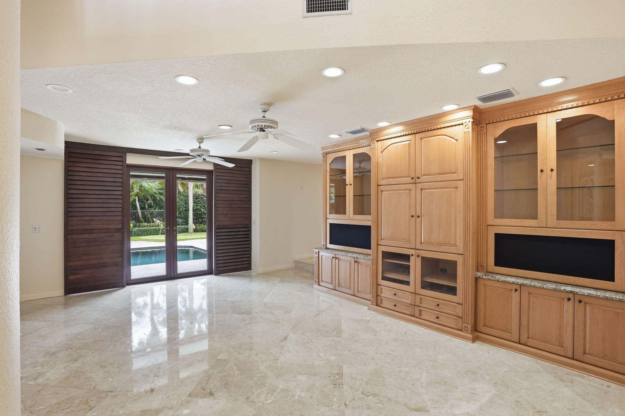 PINE TREE GOLF CLUB - Residential