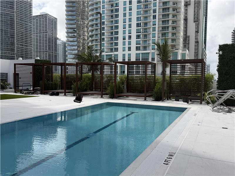 335 S Biscayne Boulevard 4004