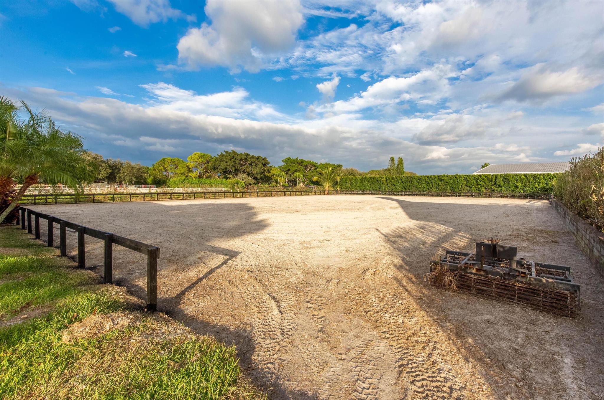 SADDLE TRAIL - Residential Lease