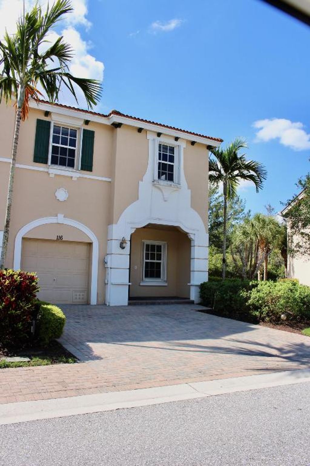 Photo of 116 SW Otter Run Place, Stuart, FL 34997 (MLS # R10958485)