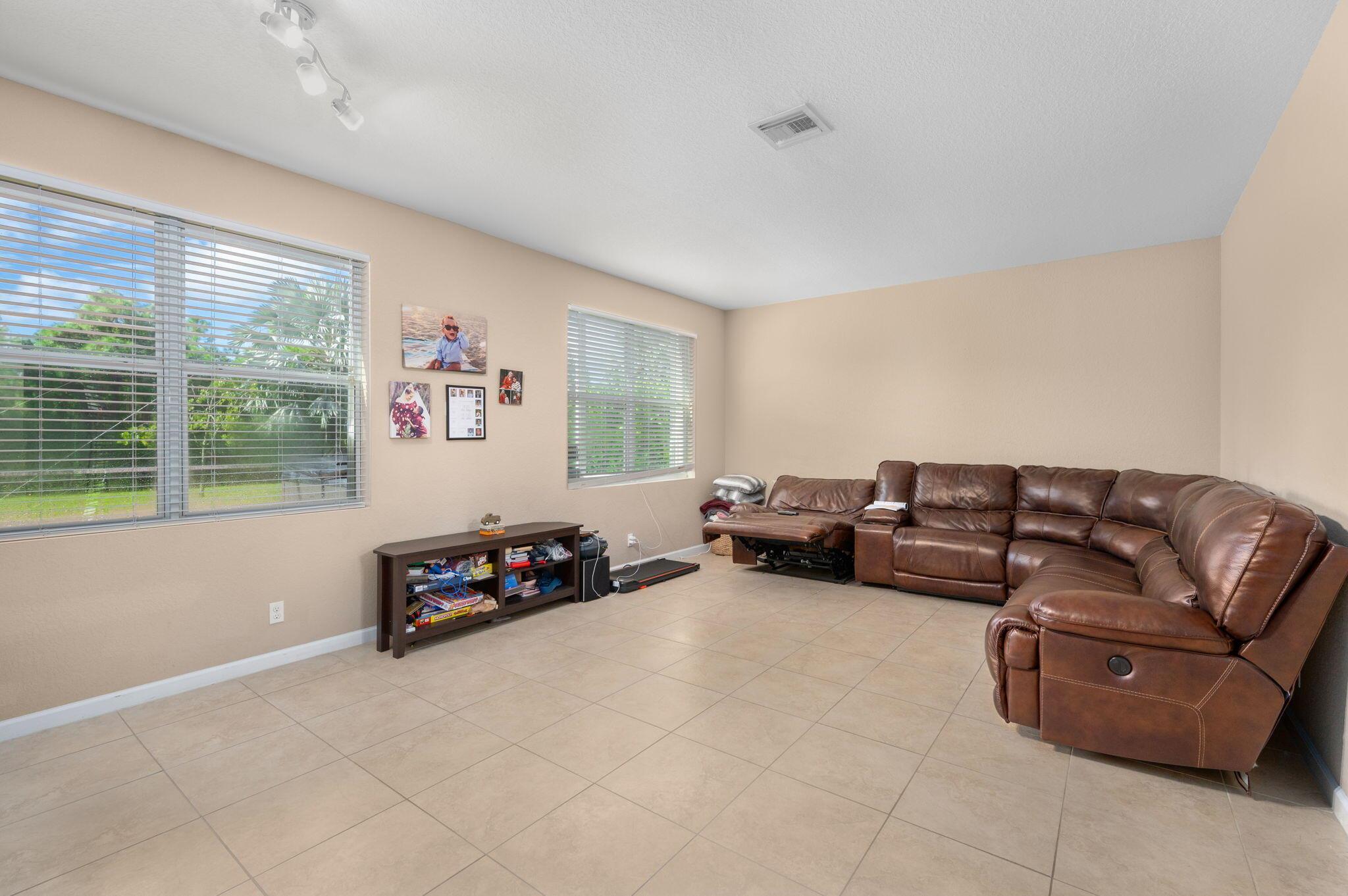 HIGHLANDS RESERVE - Residential