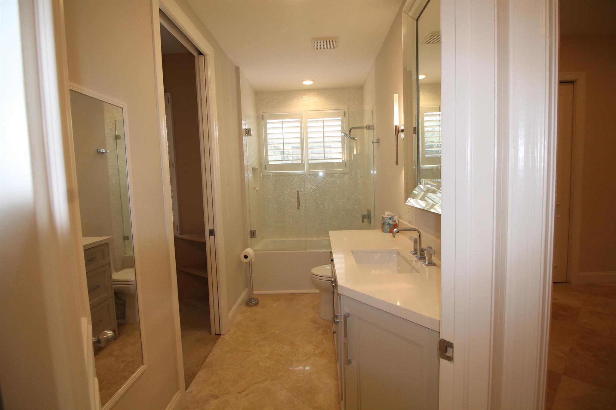 ASHBOURNE / POLO CLUB - Residential