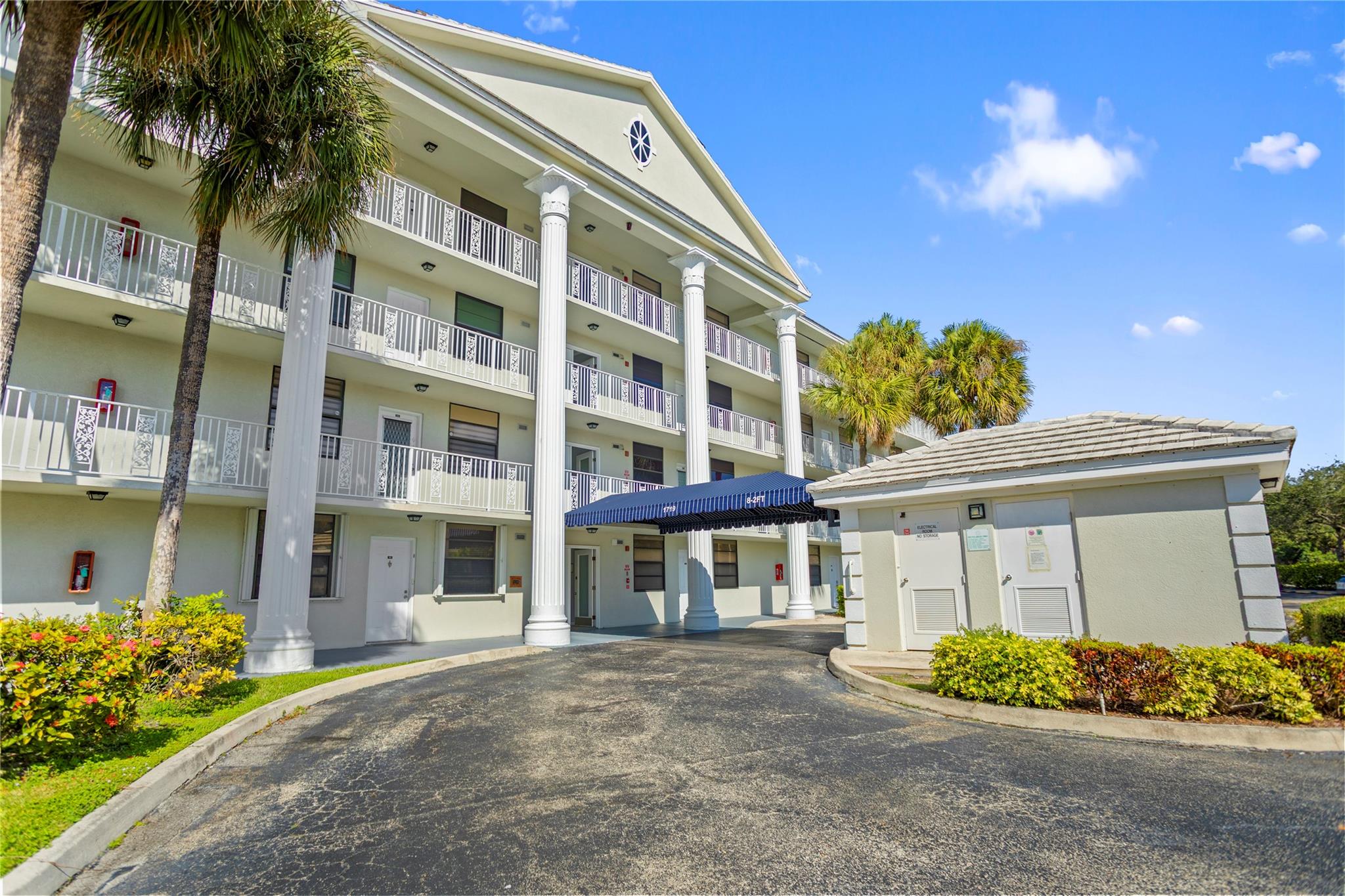 Condo 19 Of Whitehall Con - Residential Lease