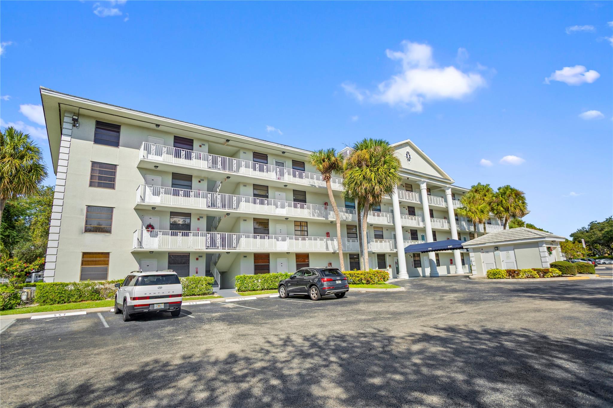 Condo 19 Of Whitehall Con - Residential Lease