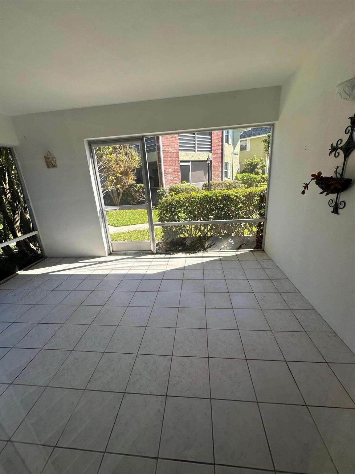 GARDENWAY F-J - Residential Lease