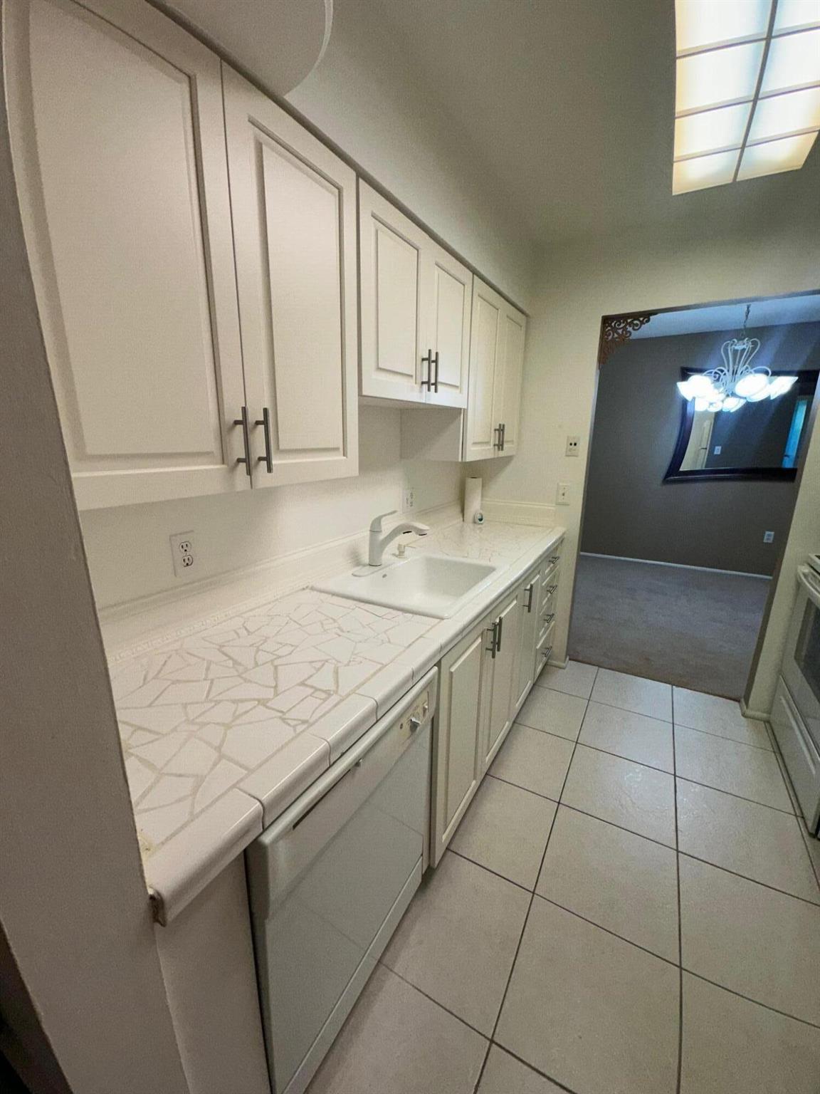 GARDENWAY F-J - Residential Lease