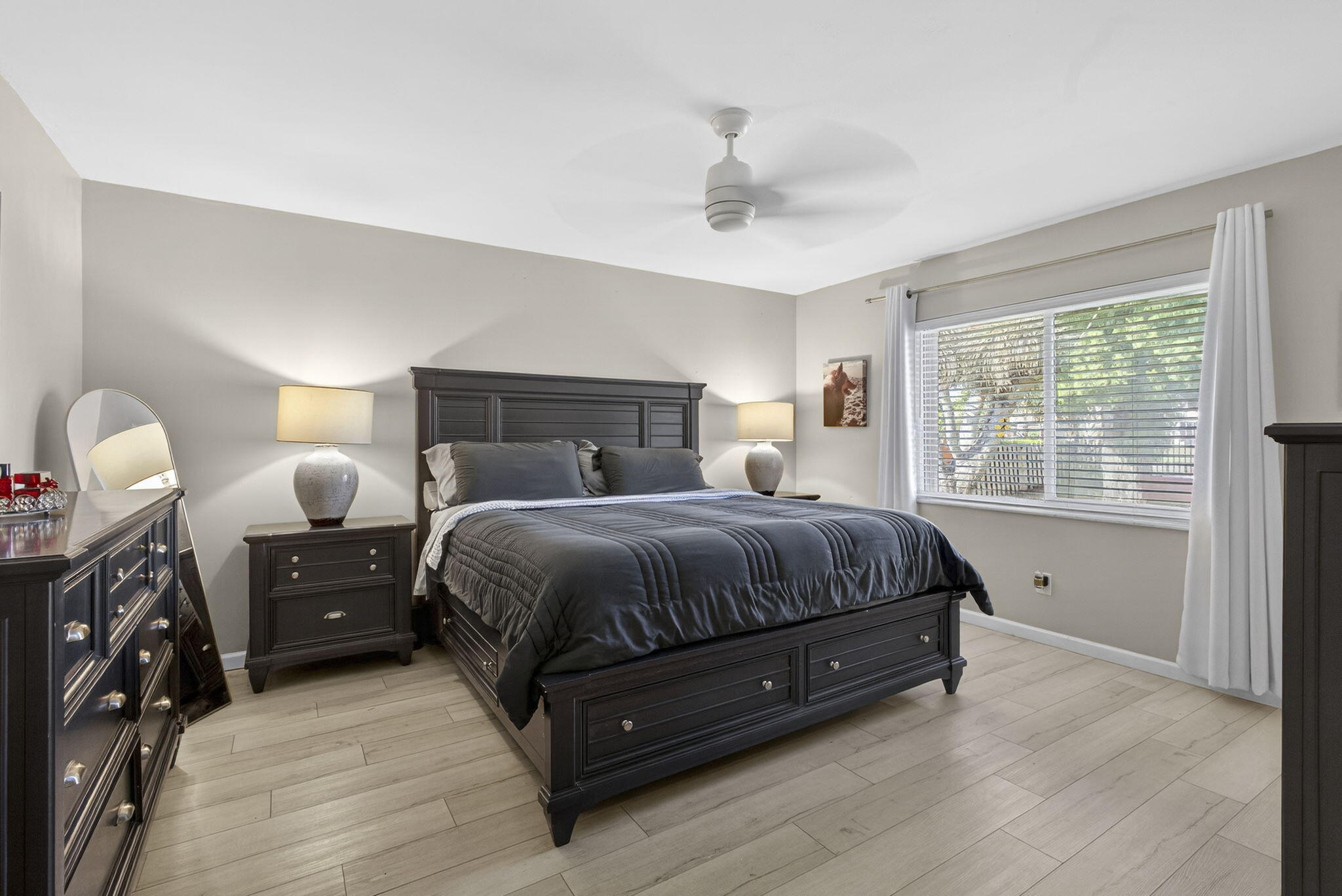 HUNTINGTON WOODS - Residential