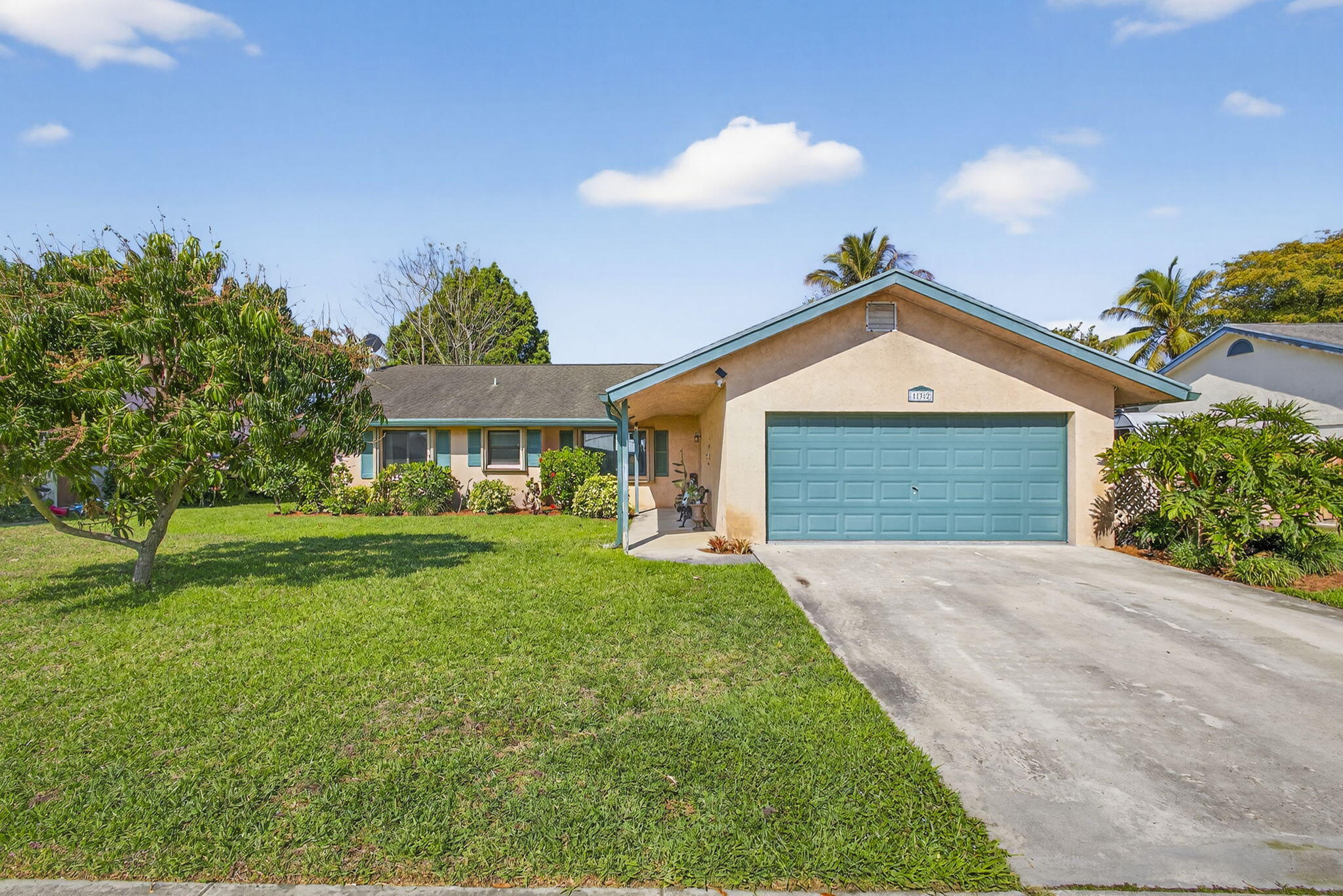 HUNTINGTON WOODS - Residential