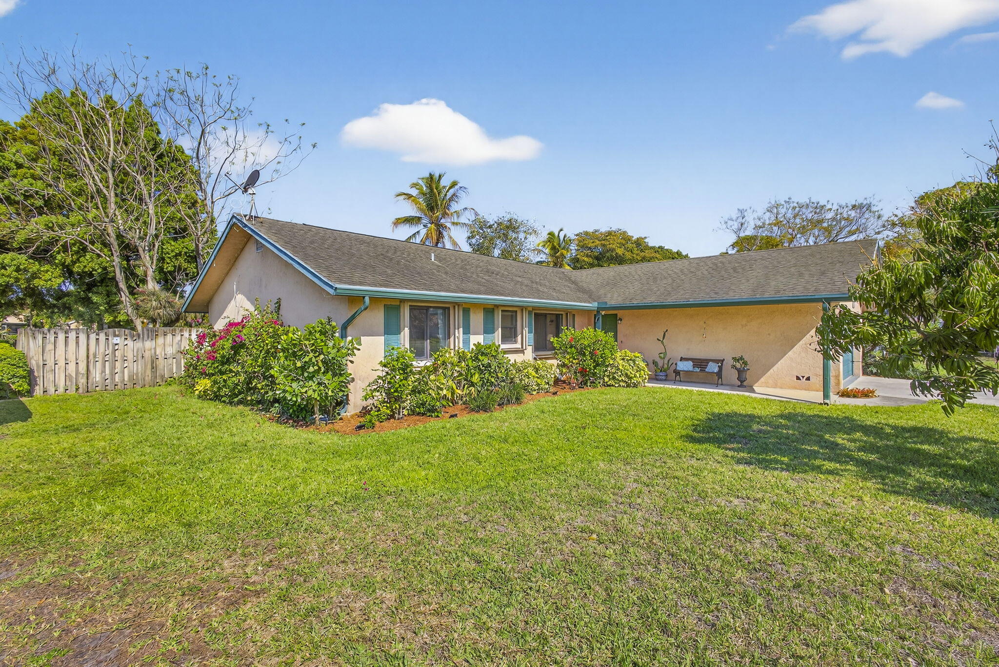 HUNTINGTON WOODS - Residential