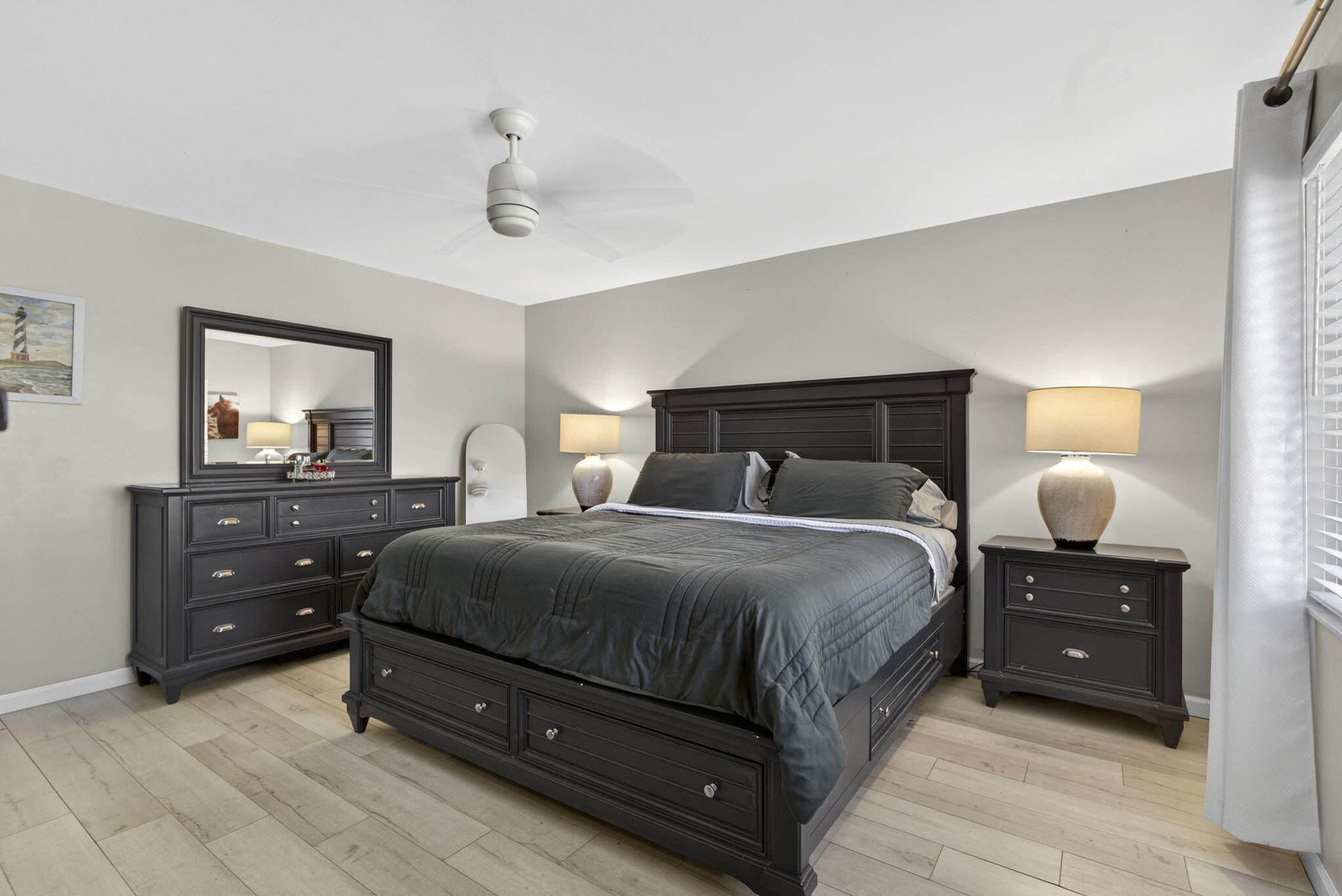 HUNTINGTON WOODS - Residential