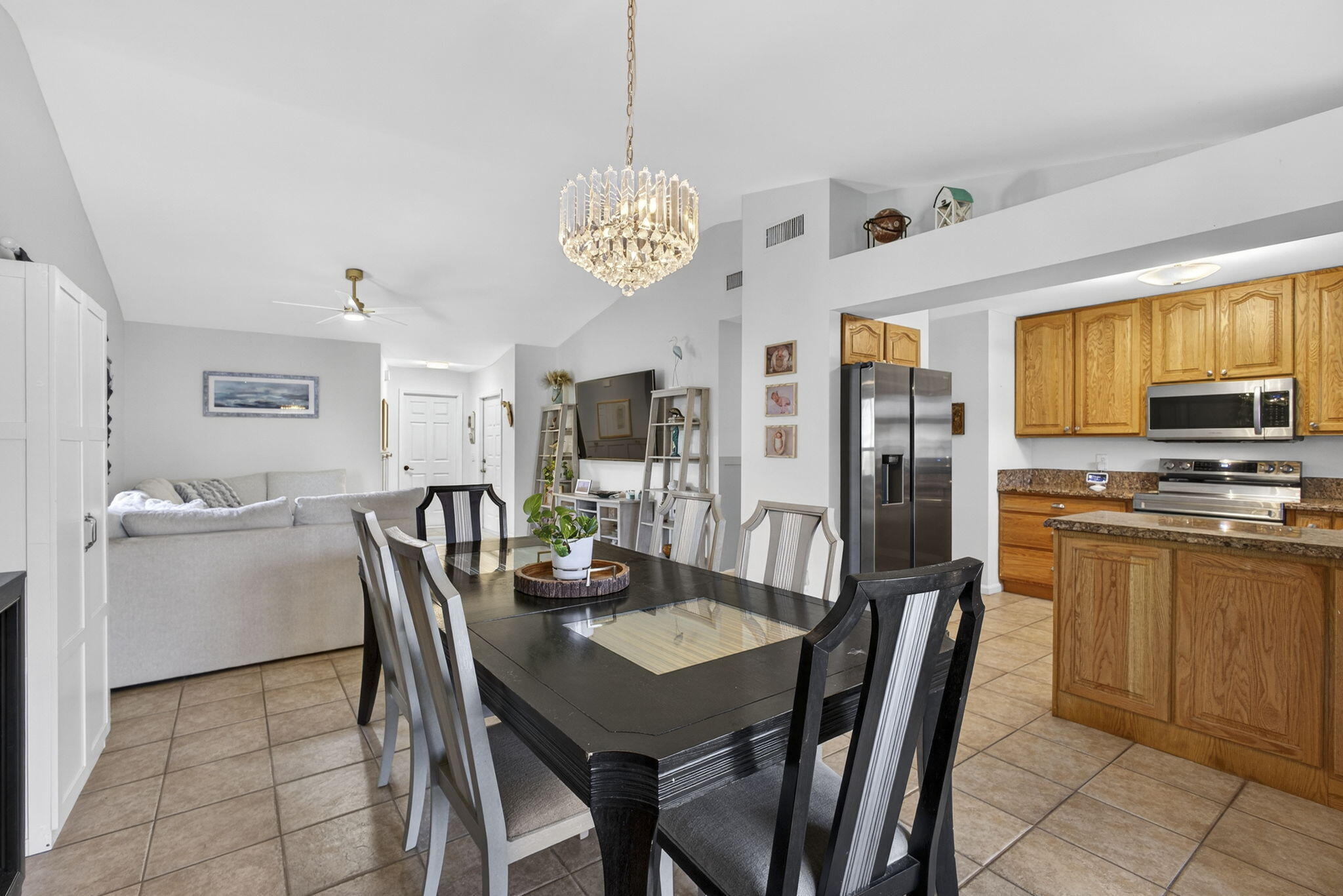 HUNTINGTON WOODS - Residential