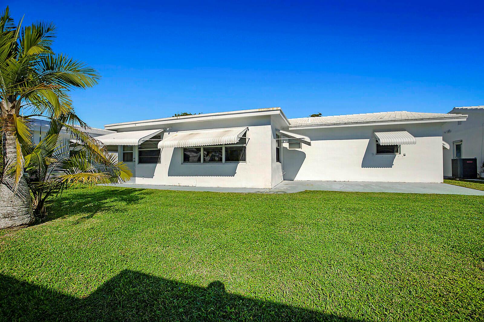 PALM BEACH LEISUREVILLE S - Residential