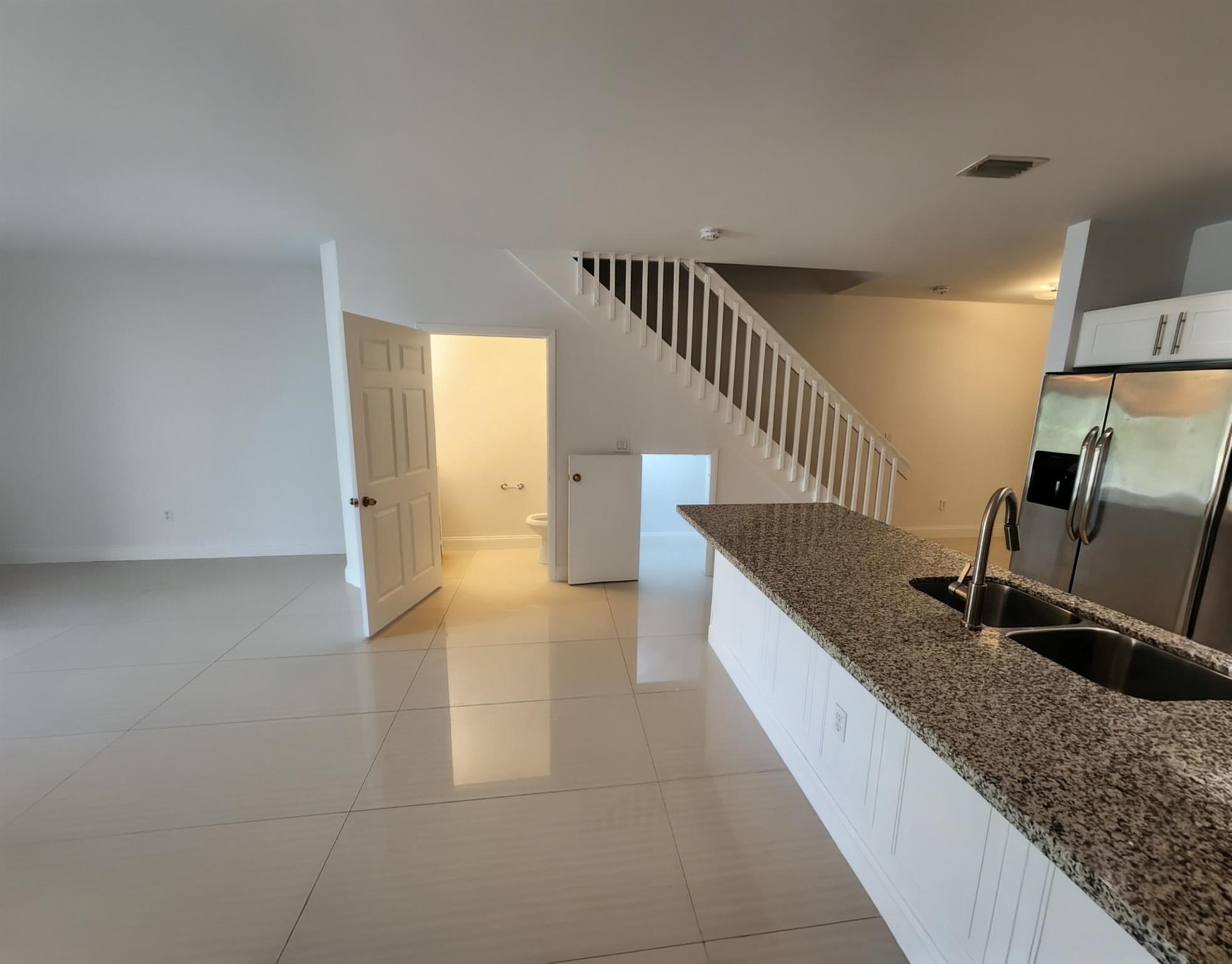 MARINER VILLAGE OF MARTIN - Residential Lease