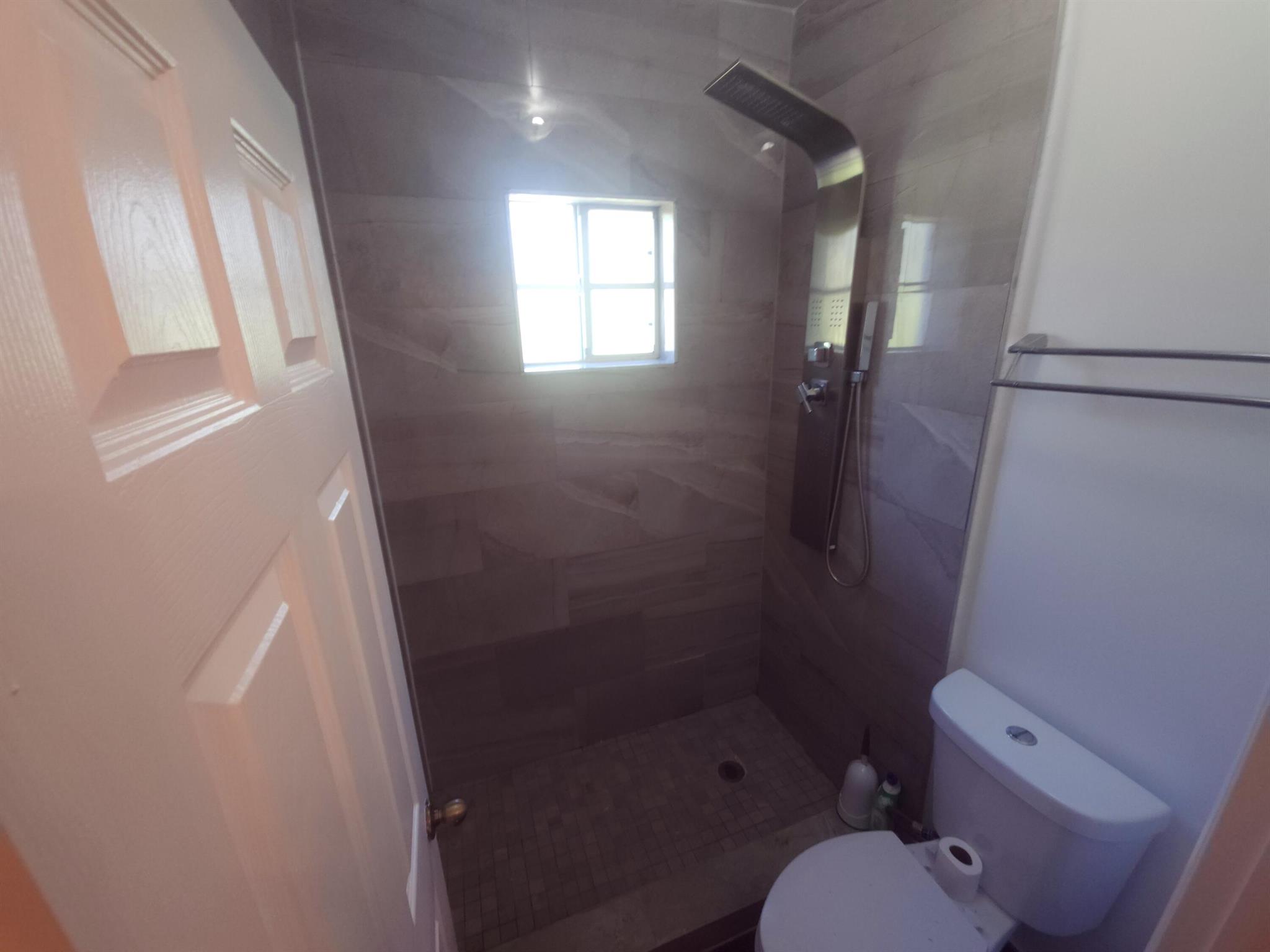 MARINER VILLAGE OF MARTIN - Residential Lease