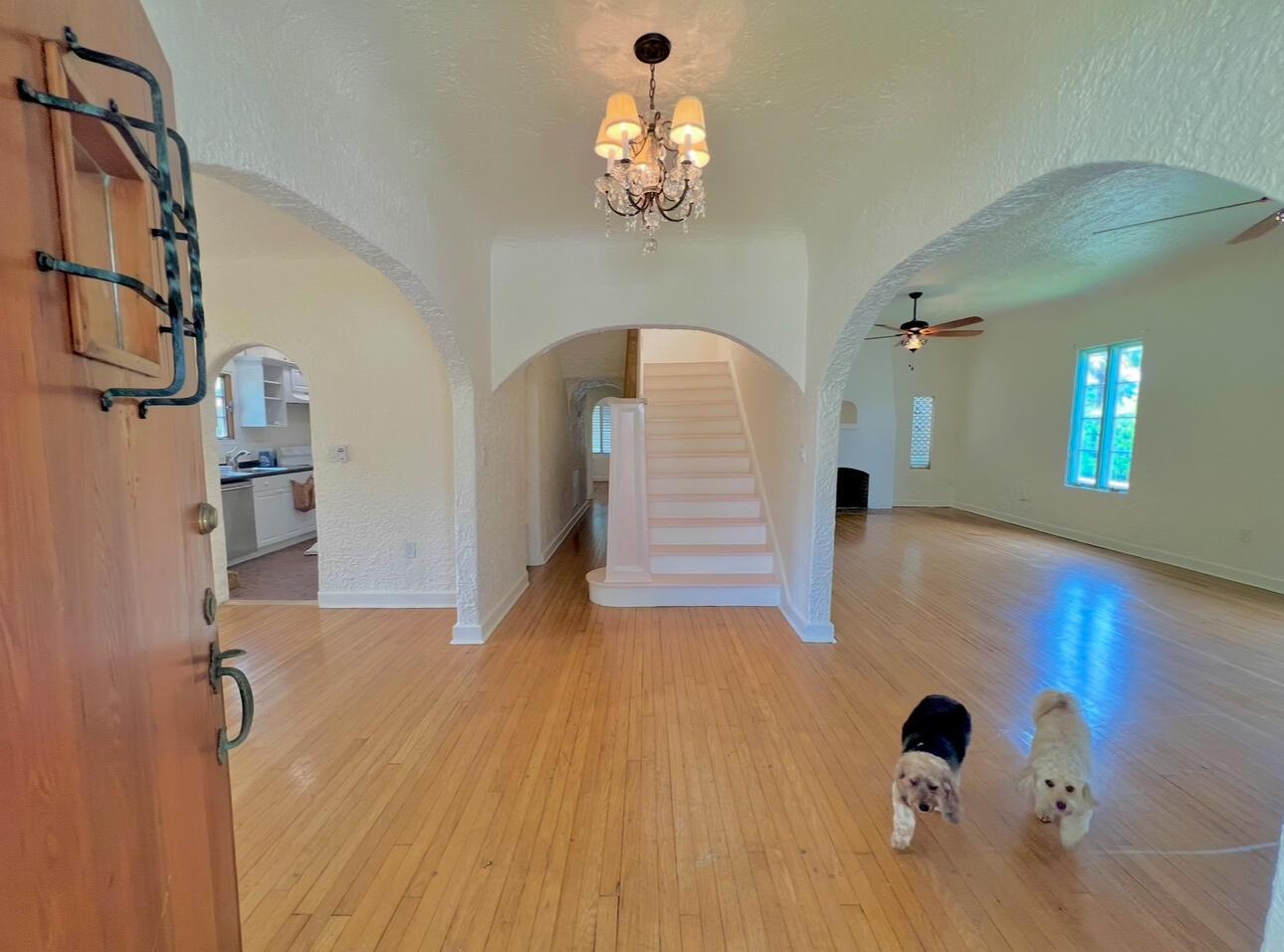 COLLEGE PARK - Residential Lease