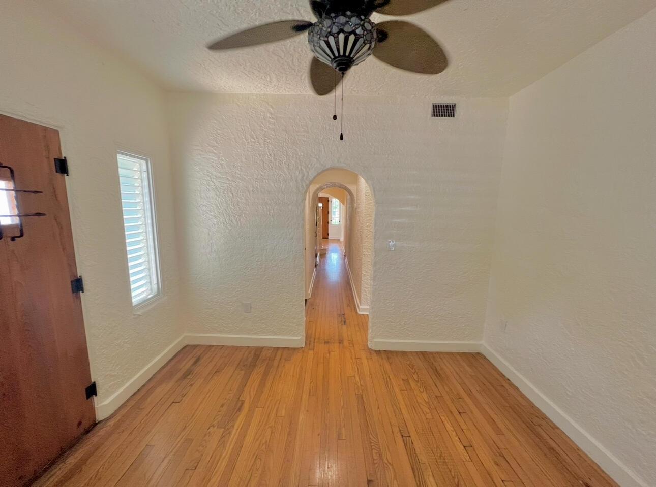 COLLEGE PARK - Residential Lease