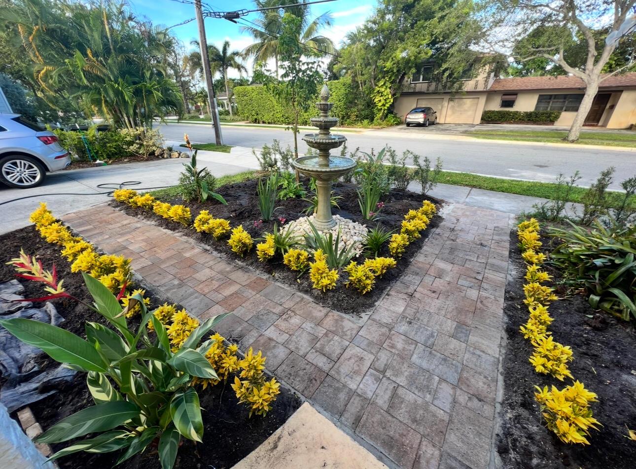 COLLEGE PARK - Residential Lease