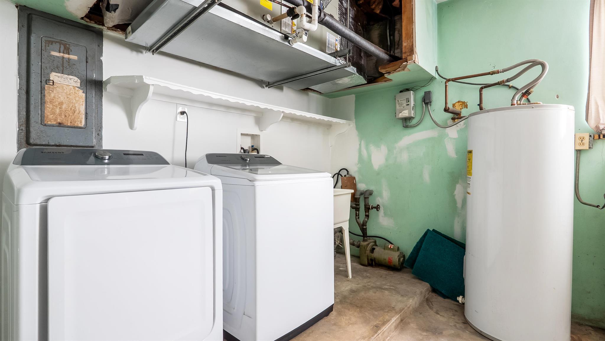 LAKE FOREST SEC 4 - Residential