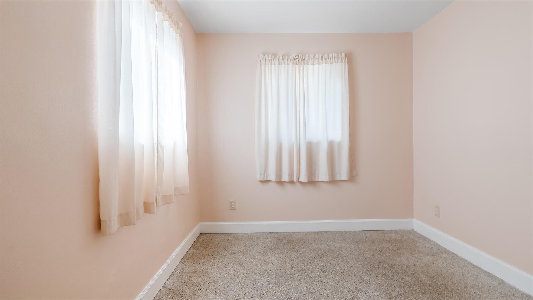 LAKE FOREST SEC 4 - Residential