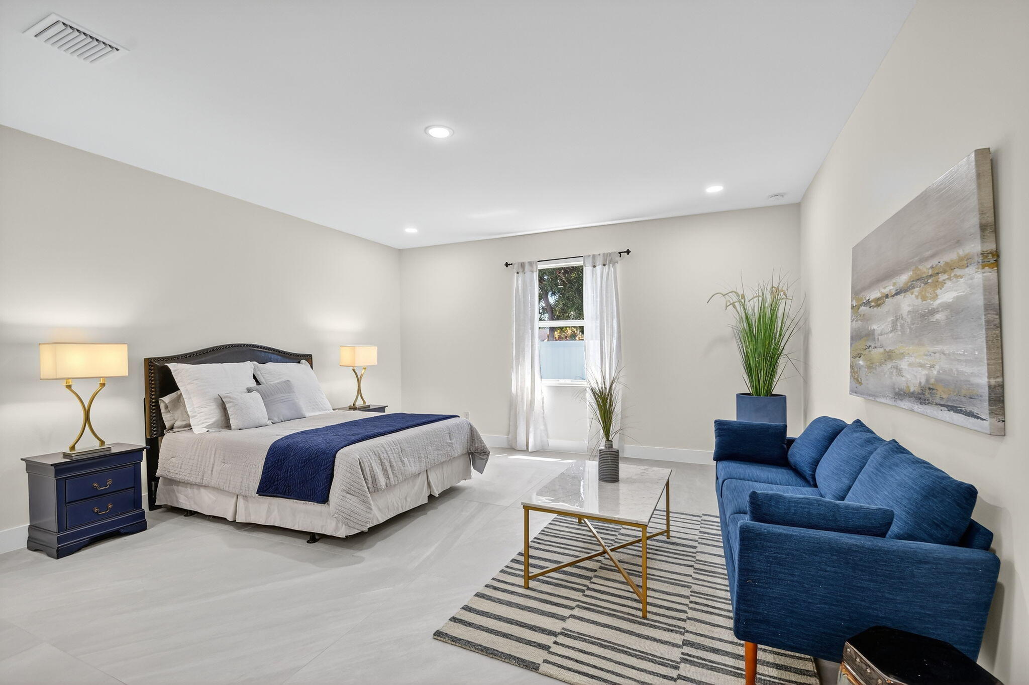 PINE GARDENS - Residential