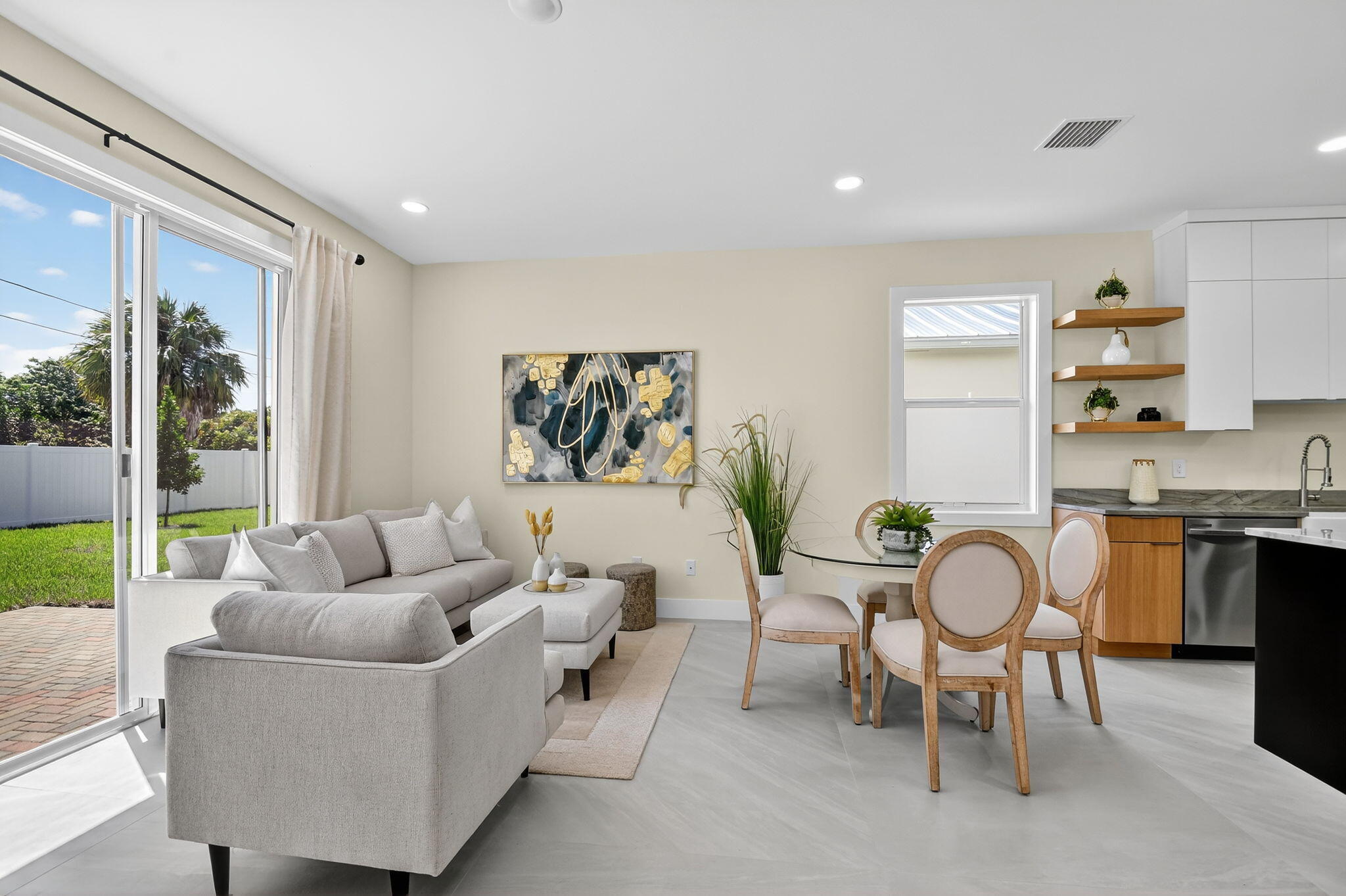 PINE GARDENS - Residential