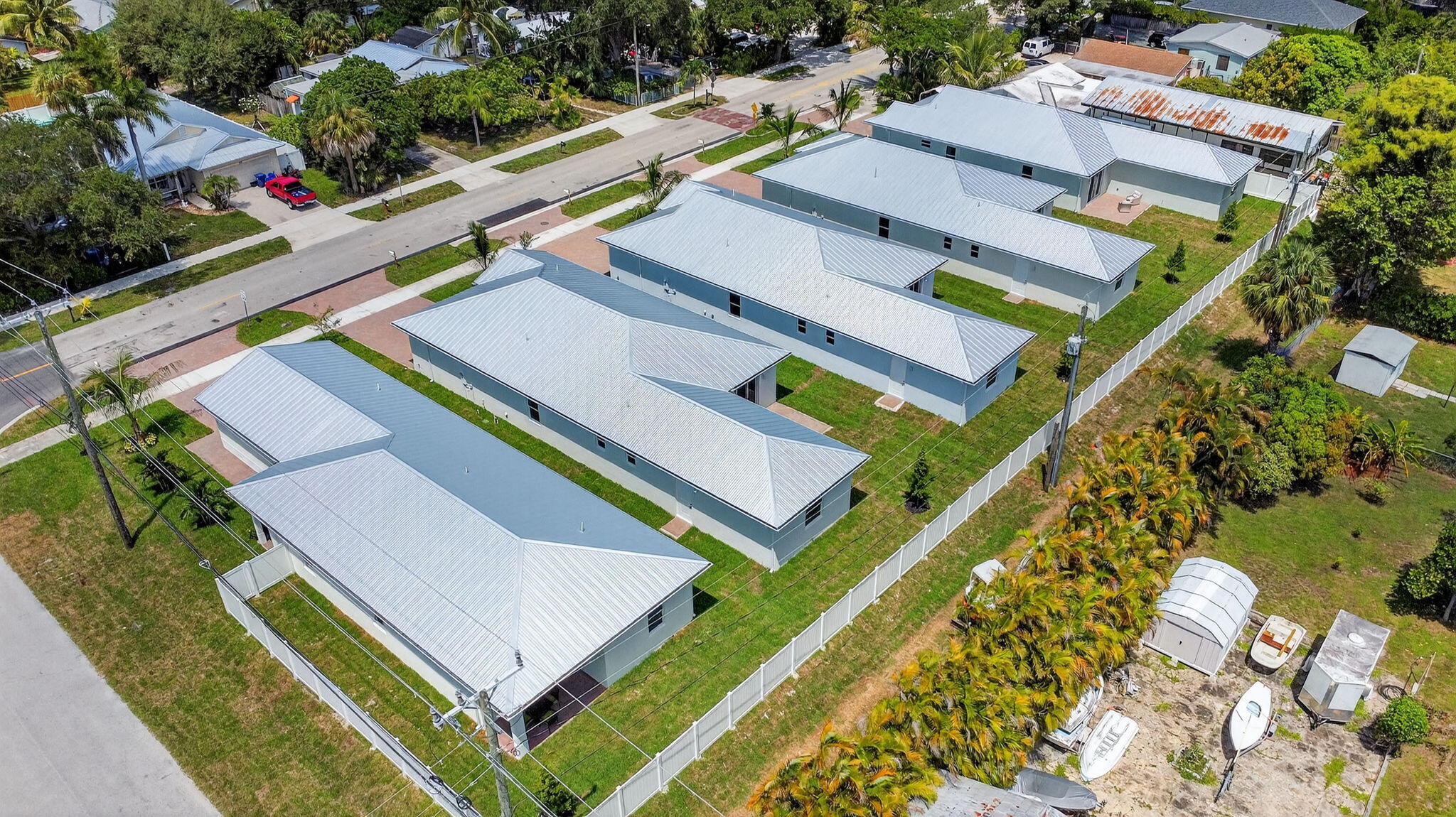 PINE GARDENS - Residential