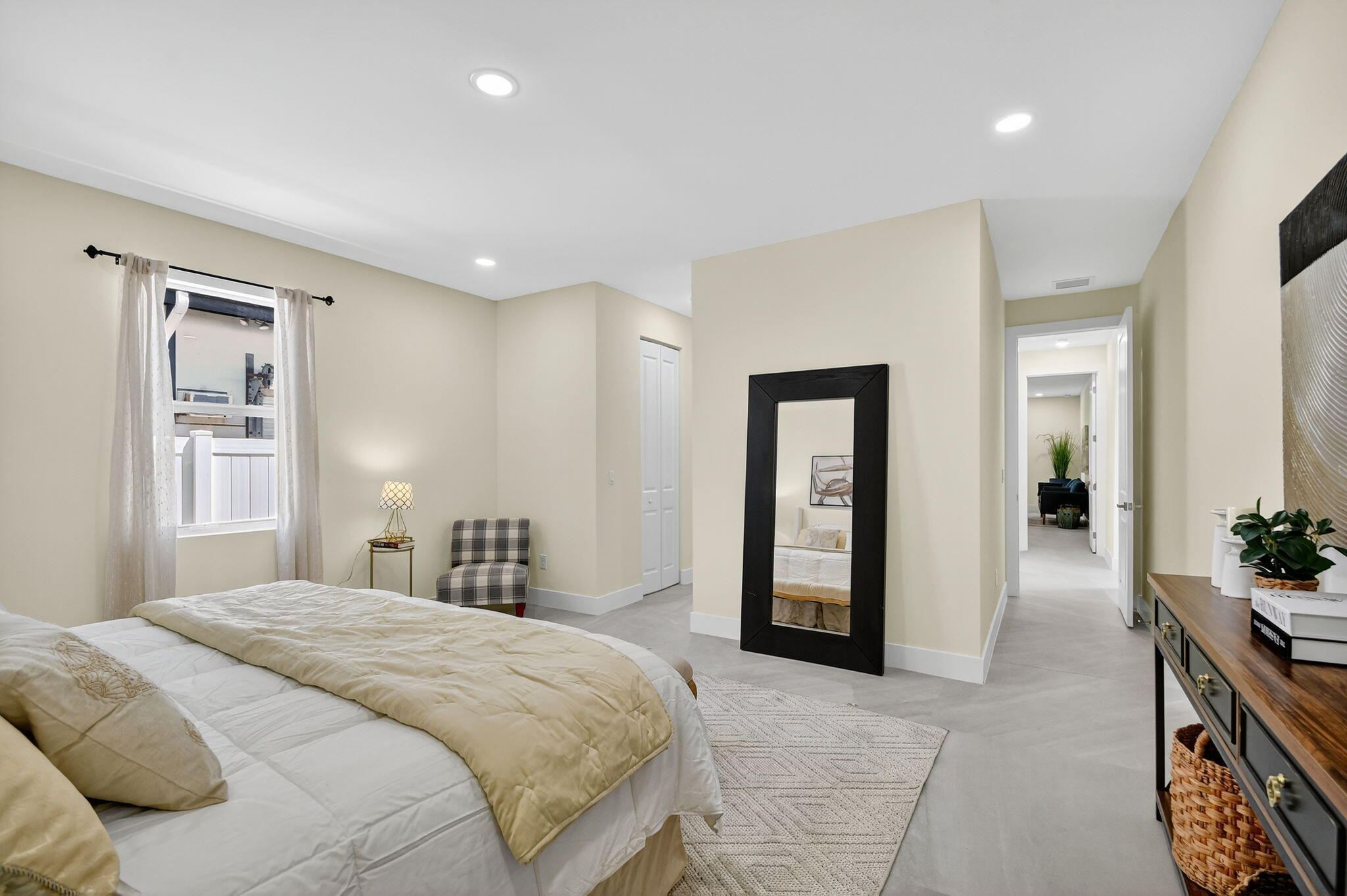 PINE GARDENS - Residential