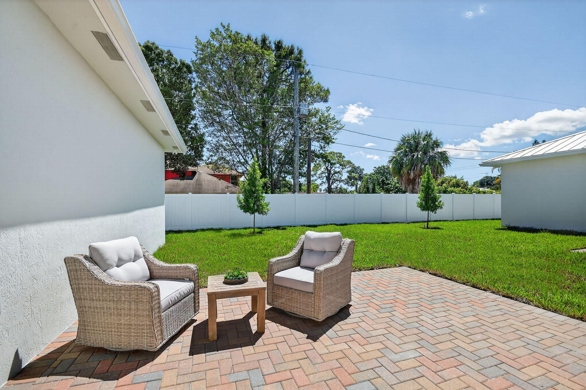 PINE GARDENS - Residential