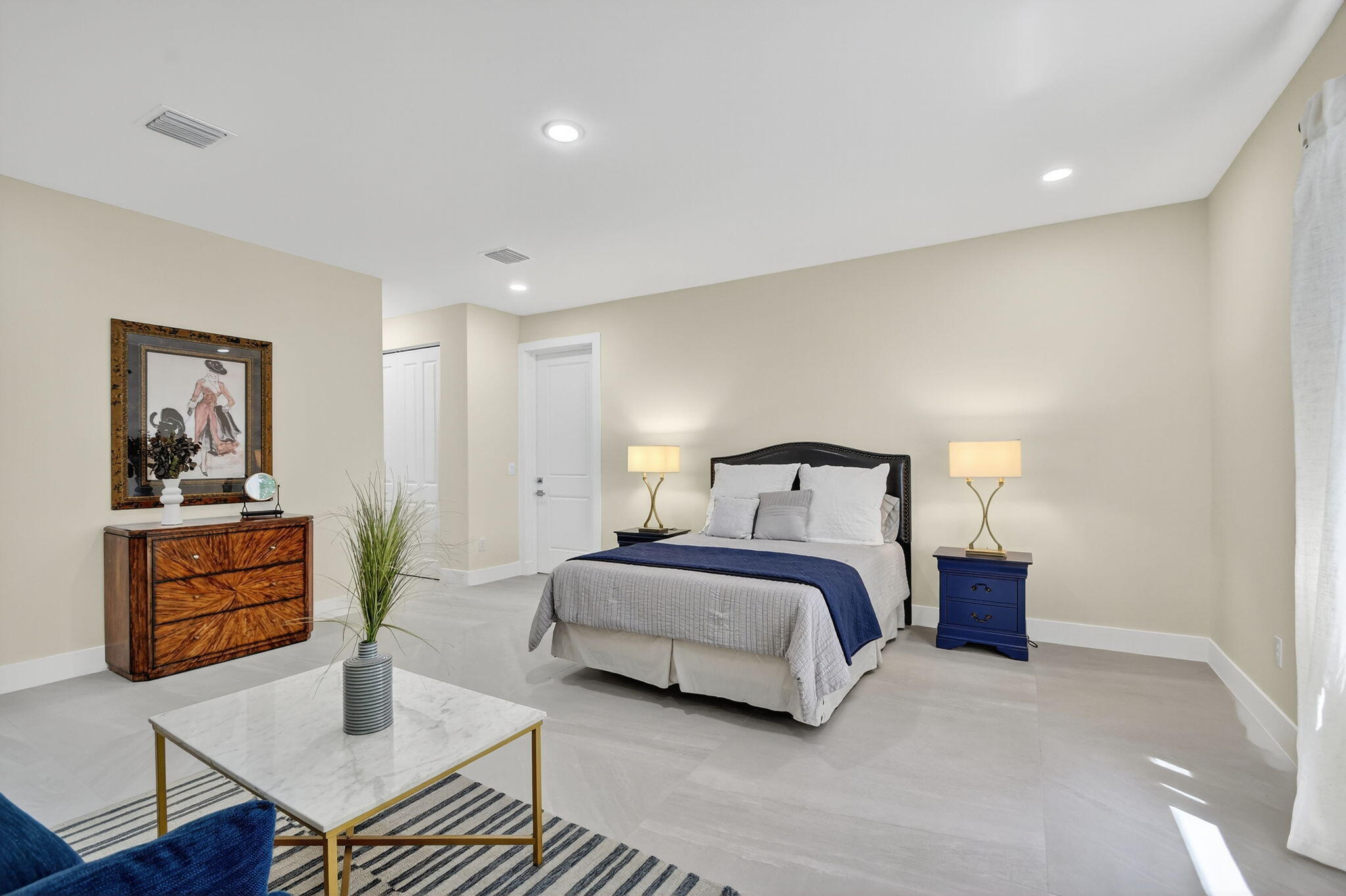 PINE GARDENS - Residential