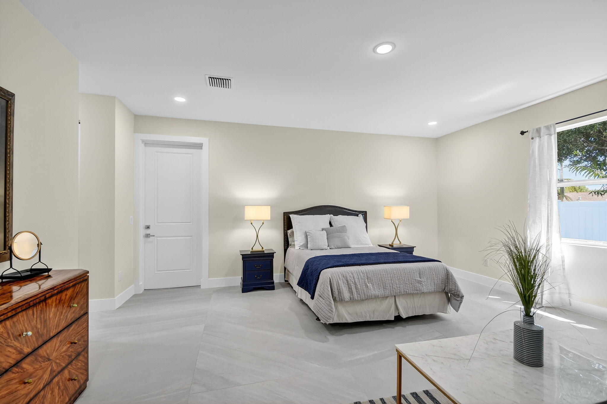 PINE GARDENS - Residential