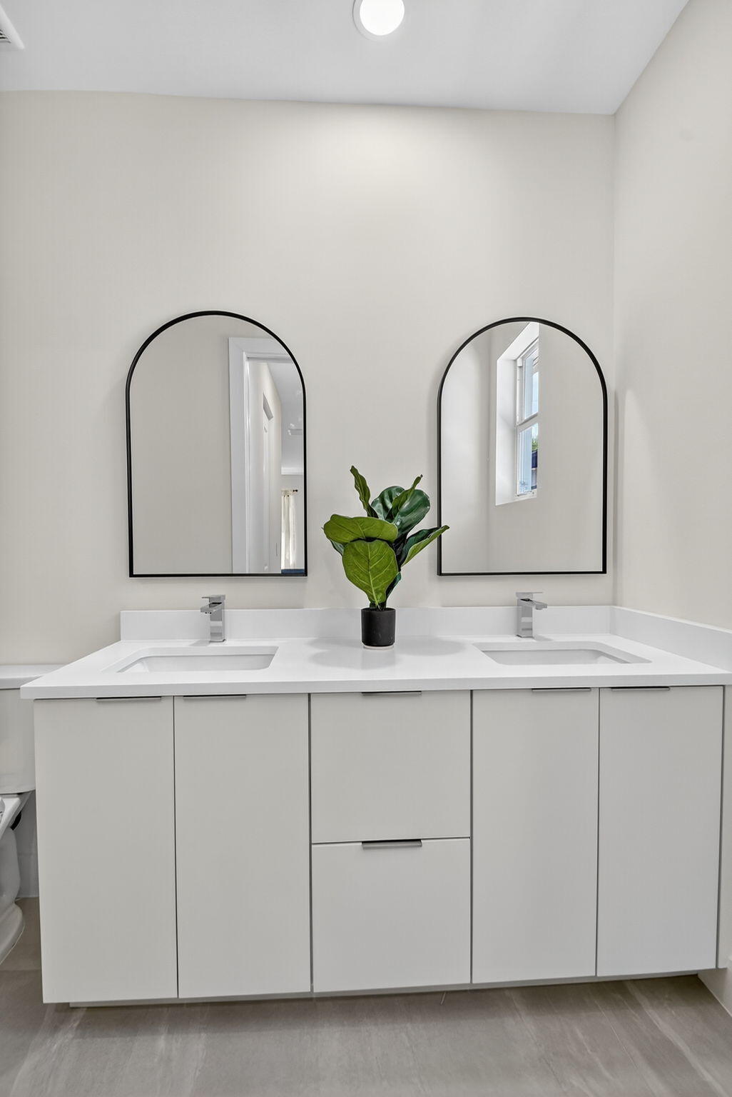 PINE GARDENS - Residential