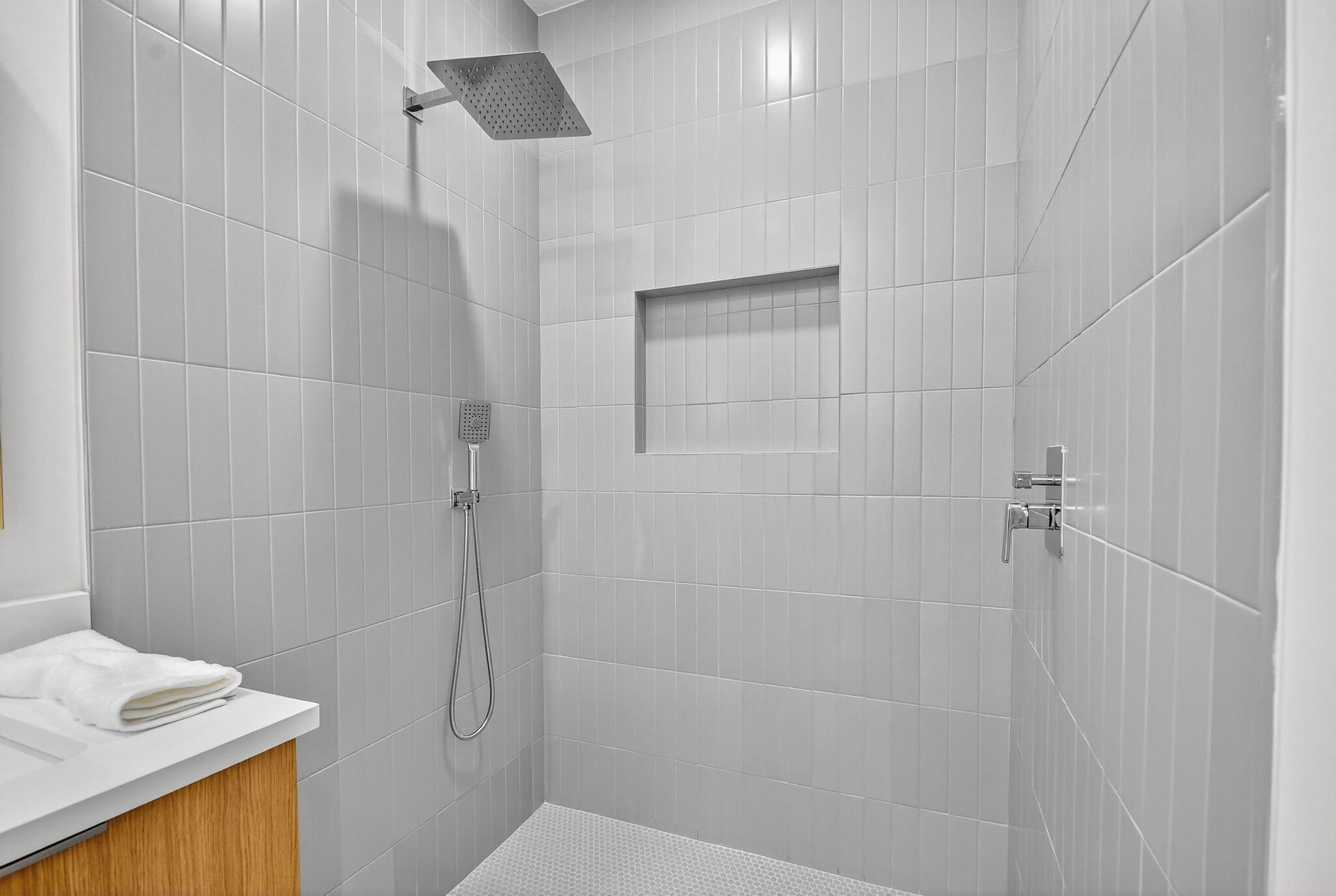 PINE GARDENS - Residential