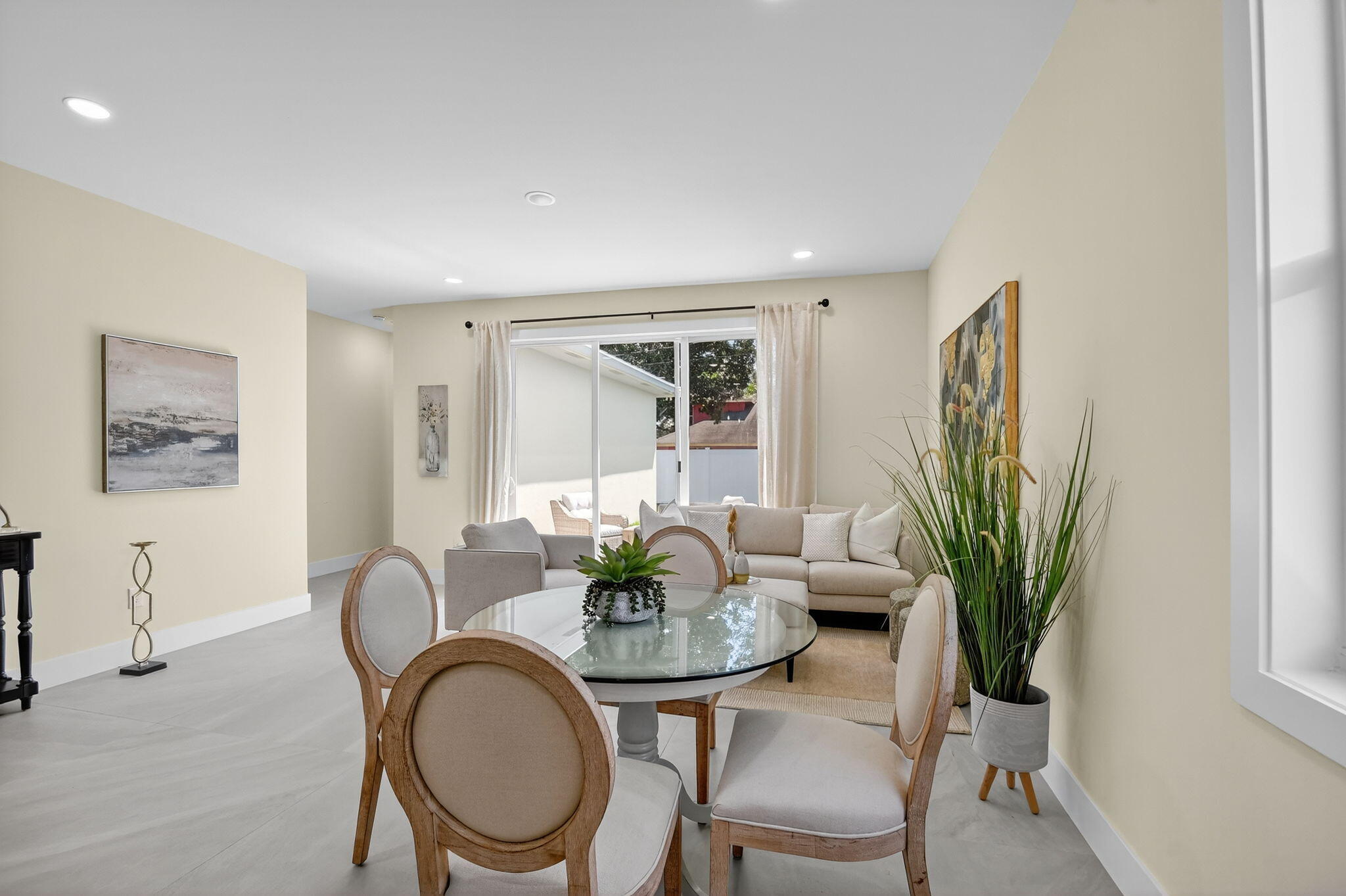 PINE GARDENS - Residential