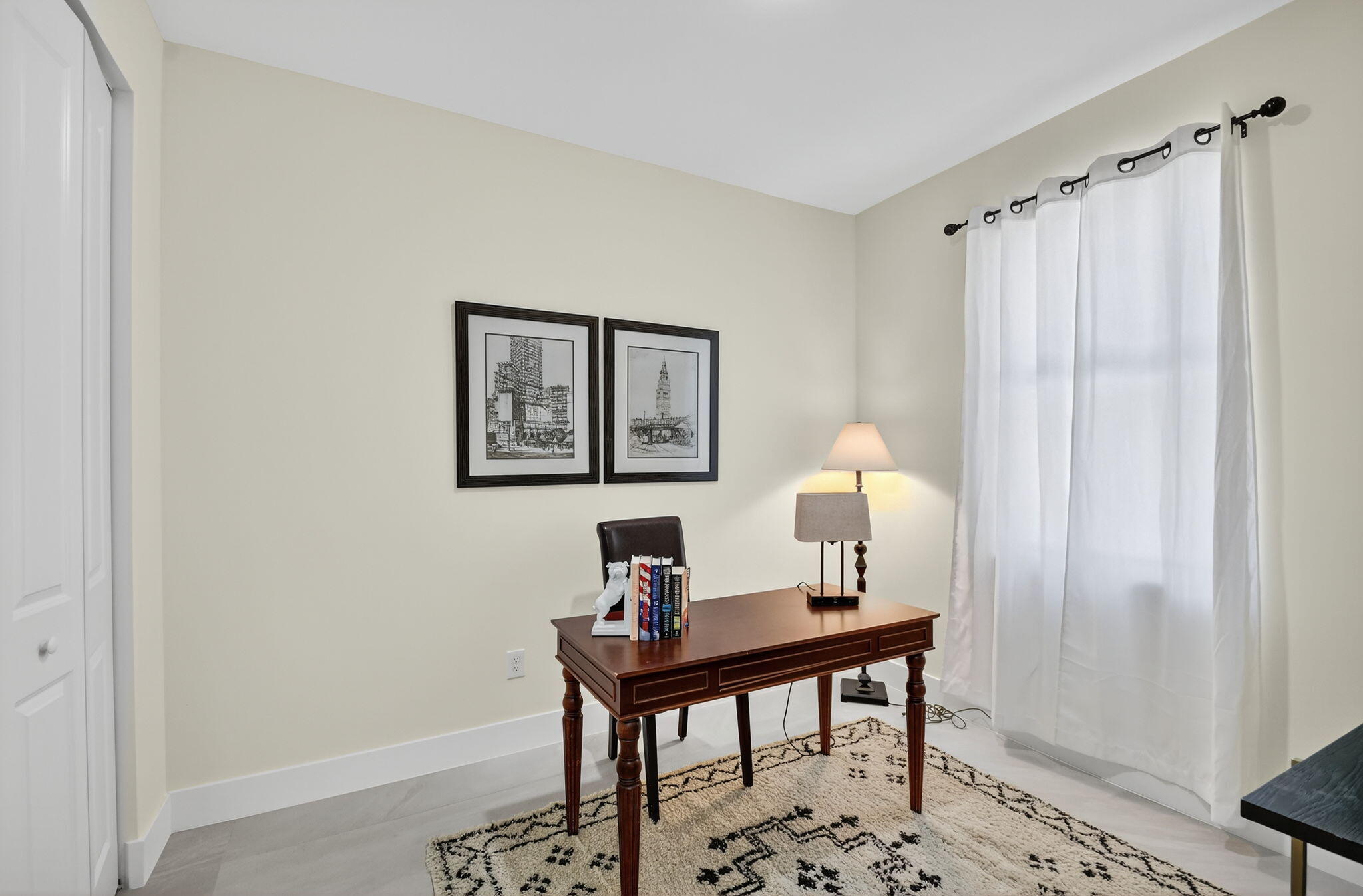 PINE GARDENS - Residential