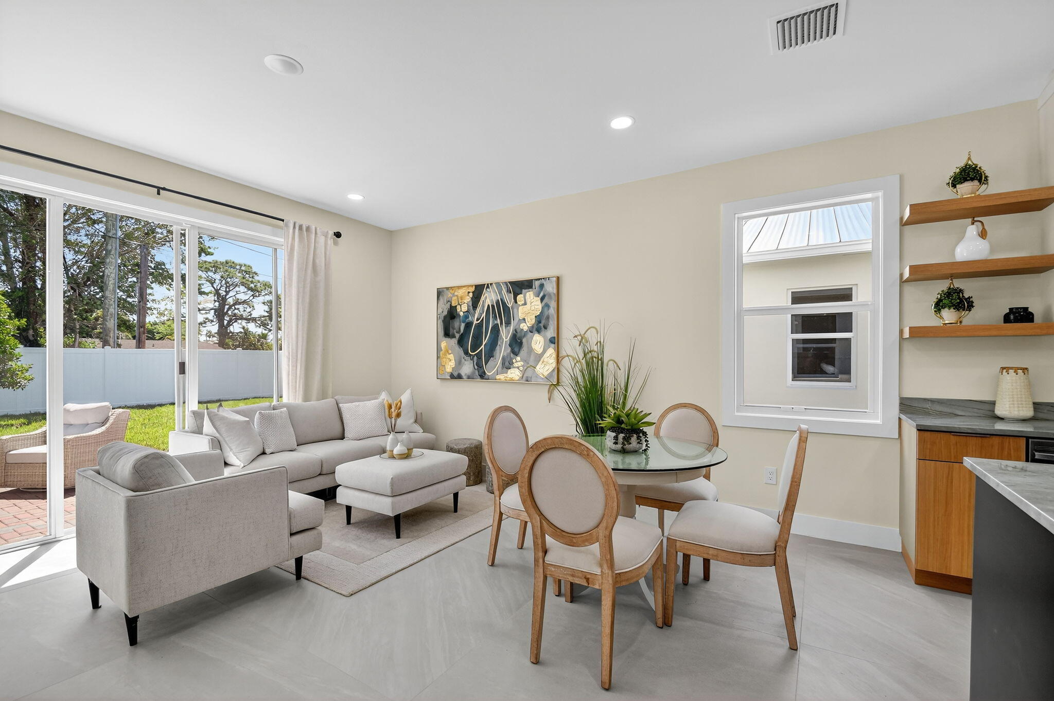 PINE GARDENS - Residential