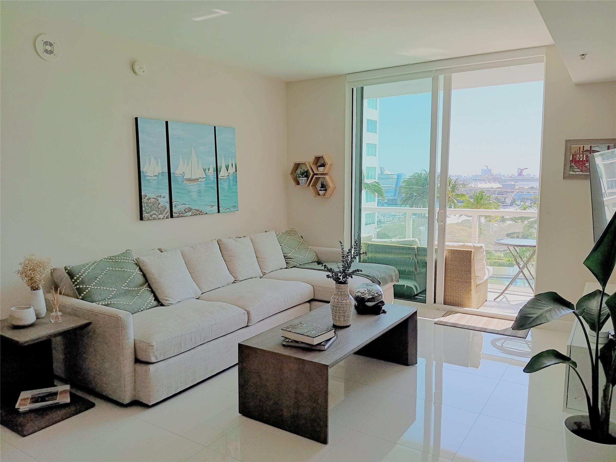 VIZCAYNE SOUTH CONDO - Residential Lease
