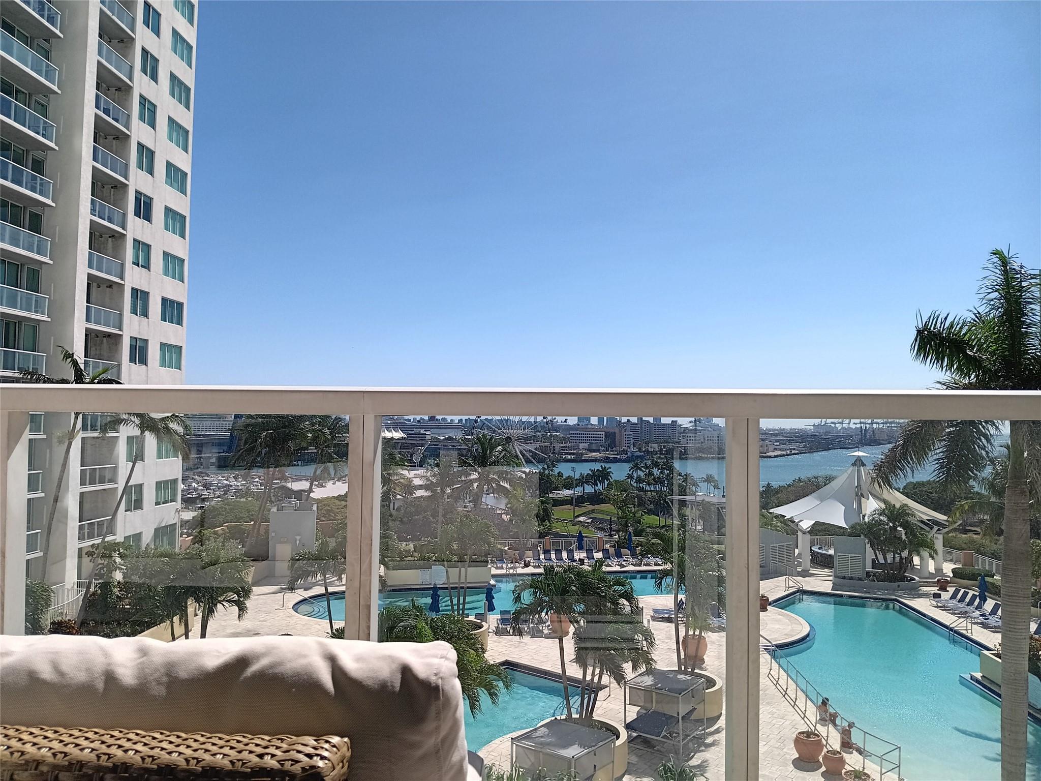 VIZCAYNE SOUTH CONDO - Residential Lease