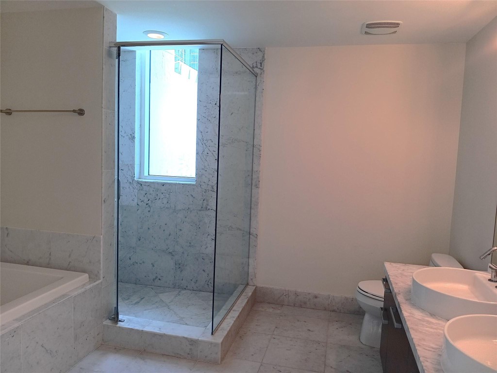 VIZCAYNE SOUTH CONDO - Residential Lease