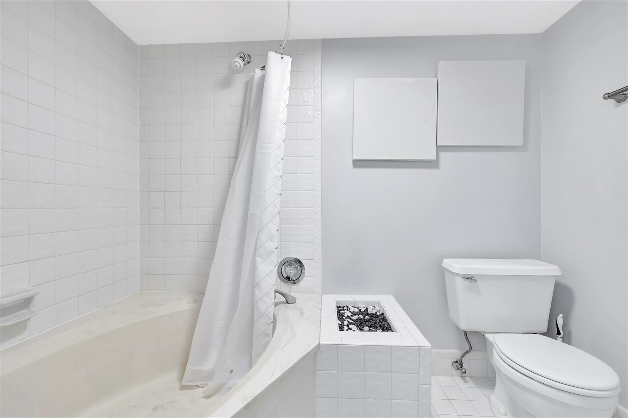 Hammocks - Lake Forest - Residential